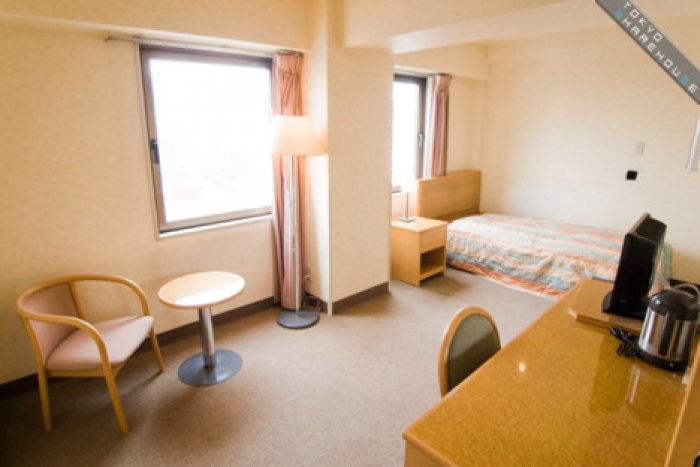 入館金割引キャンペーン実施中!
エクセレントルーム
広めのお部屋が7万円~(賃料管理費込み)
無料インターネット!